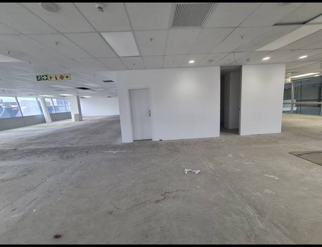 424M² OFFICE TO LET IN SANDTON CENTRAL